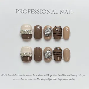 Handmade Press On Nails Brown Sugar Latte Coffee Design Glossy Zebra Pattern Rhinestone Metal Chain Short Fake Nails For Women