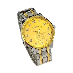 Montre à quartz pour hommes avec cadran jaune métallique et bracelet en acier bicolore