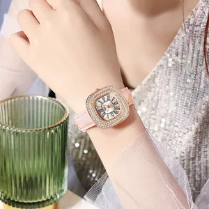 Montre à quartz carrée pour femme en or rose avec strass et bracelet en cuir rose