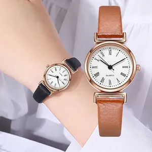 Montre à Quartz Femme Vintage Avec Chiffres Romains Bracelet en Similicuir PU Boîtier en Alliage Or Rose Élégante Montre Bracelet