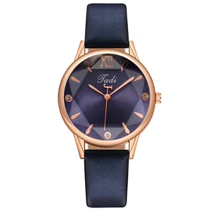 Women's Fashion Quartz Watch Rhinestone Roman Numerals Round Zinc Alloy Case PU Leather Strap Elegant Lady Wristwatch