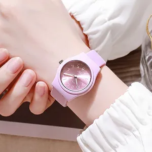 Montre À Quartz Minimaliste Pour Femmes Bracelet En Silicone Boîtier Rond Alliage De Zinc Montre-Bracelet Mode Pour Étudiantes