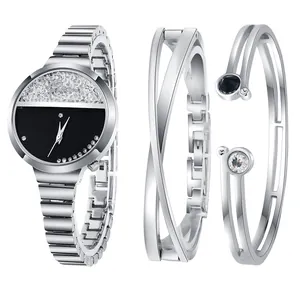 Damen Mode Quarz Armbanduhr Mit Passenden Strass Armbändern Luxus Legierung Schmuck Set Elegant Täglich Damen Geschenk