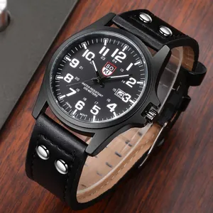 Orologio SOKI uomo stile militare nero con cinturino in pelle, borchie e datario