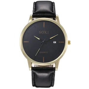 Orologio al quarzo SOKI da uomo con cassa in oro e cinturino in pelle nera elegante