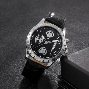 Herren-Quarzuhr mit silbernem Metallgehäuse, schwarzem Lederarmband und Datumsanzeige