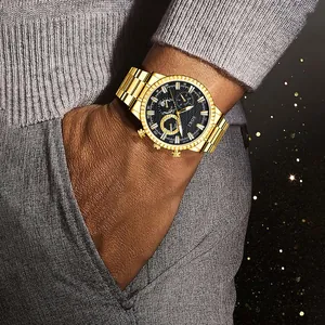 Montre SOKI de luxe pour homme en acier doré avec cadran noir ondulé et calendrier