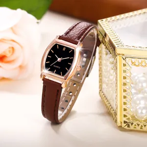 Elegante orologio al quarzo tonneau da donna con cassa oro rosa e cinturino in pelle