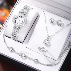 Coffret luxe de montre 5 pièces pour femme avec cristaux et bijoux étincelants