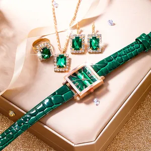 Parure de bijoux vert émeraude avec montre carrée dorée et bracelet en cuir élégant