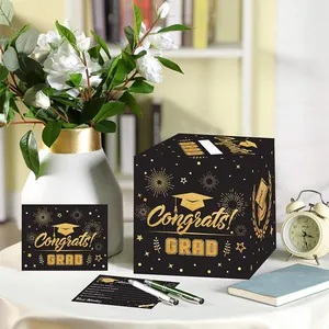 Details zur schwarz-goldenen Congrats GRAD Box mit Glückwunschkarten für die Feier