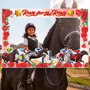 Cadre photo de fête Kentucky Derby avec roses rouges et graphiques de course hippique