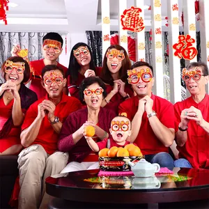 Papierbrillen für das chinesische Neujahrsfest 2025 als Foto-Requisiten für Partys