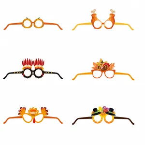 Size chart for 6 Thanksgiving themed paper glasses including pumpkin and turkey designs