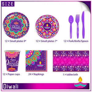 Ensemble détaillé fête Diwali avec assiettes, tasses et serviettes mandala violet pour 12 personnes