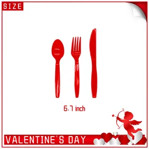 Détails du kit de couverts jetables rouges de 6,7 pouces avec cuillère, fourchette et couteau