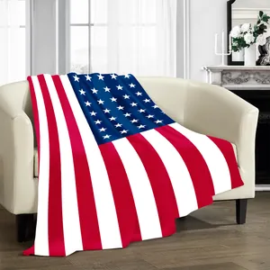 Couverture du Jour de l'Indépendance Juillet Quatre en Flanelle Douce Jeté de Lit Patriotique Drapeau des États-Unis Étoiles Rayures Couverture Décorative pour Canapé Maison Bureau