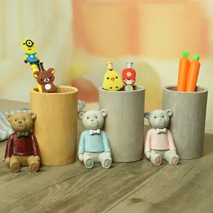 Creative cartoon teddy bear pen holder with wood texture finish for desk organization
