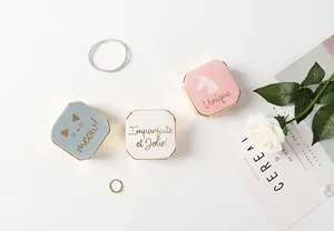 Achteckiges Keramik-Schmuckkästchen-Set mit Katzen- und Einhornmotiven und Goldrand