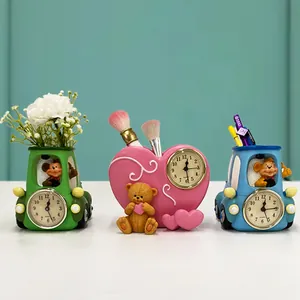 Set de reloj y portalápices de animales con figuras de oso y mono para escritorio