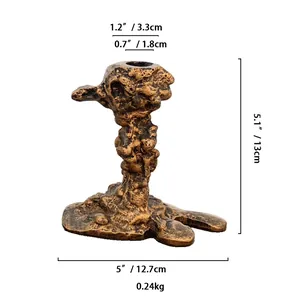 Detailmaße des antiken Bronze-Kerzenhalters mit Vintage-Felsstruktur und Messmarkierungen