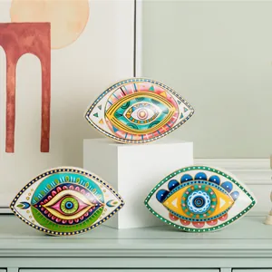 Adornos de mesa de cerámica del Mal de Ojo pintados a mano con patrones bohemios