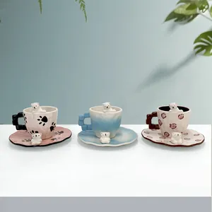 Set di tre tazze da caffè in ceramica con orsetti 3D e fantasie colorate artistiche