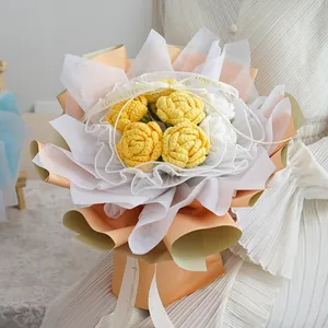 Handmade Crochet Rose Bouquet Artificial Knitted Yarn Flowers For Valentine's Day Birthday Mother's Day Home Decor Gift