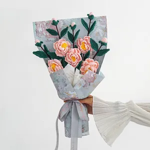Bouquet de Fleurs de Camélia au Crochet Fait à la Main en Fil de Laine Fleurs Artificielles Tricotées avec Emballage Cadeau pour Décoration Maison