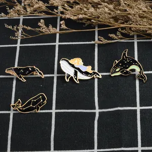 Lot de pins baleine en émail avec motifs étoilés et fille endormie pour sacs et chapeaux