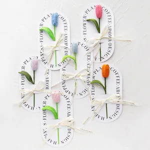 Bouquet di Tulipani all'Uncinetto Fatto a Mano Fiori Artificiali in Maglia di Lana Con Biglietto d'Auguri Nastro di Raso Per San Valentino Festa della Mamma Regalo Casa