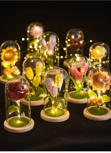 Veilleuses fleurs en crochet faites main sous dôme de verre avec LED blanc chaud