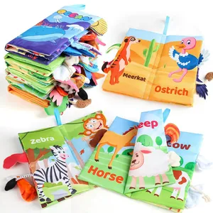 Libro di stoffa educativo per neonati con code di animali 3D e carta frusciante