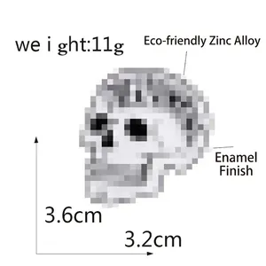 Skull shape brooch pin in eco-friendly zinc alloy with enamel finish measuring 3.6x3.2cm