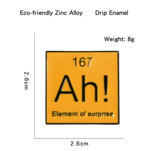 Broche émaillée orange Ah! Element of Surprise en alliage de zinc pour sacs à dos