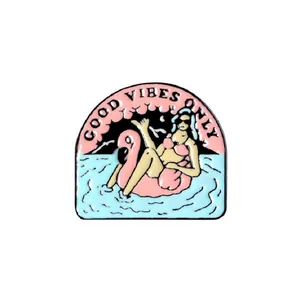 Pin de Esmalte de Mujer en Bikini de Verano Flotador de Flamenco Good Vibes Only Broche de Aleación Joyería para Mujer Mochila Chaqueta de Mezclilla Accesorios