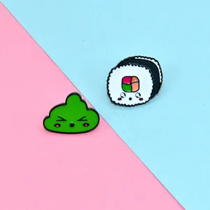 Kawaii Κινουμένων Σχεδίων Καρφίτσα Σμάλτο Wasabi Και Sushi Roll Σήμα Φαγητού Αξεσουάρ Κοσμήματα Από Κράμα Για Ρούχα Τσάντες Σακίδια Γυναίκες