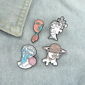 Kreative Surrealistische Kunst Skulptur Emaille Pin David Kaugummi Puzzle Gesicht Planet Legierung Brosche Mode Schmuck Geschenk