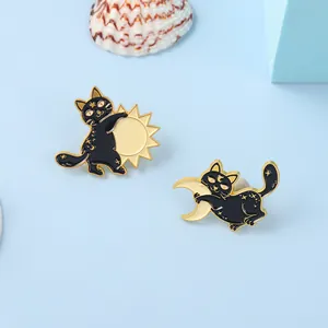Creative Punk Black Cat Hugging Sun And Moon Alloy Enamel Brooch Badge For Unisex Cartoon Animal Cat Celestial Lapel Pin Gift