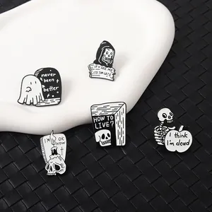 Pin's en Émail Squelette Fantôme Gothique Broche Alliage Noir Blanc Badge Humour Noir Lettrage Punk Bijoux pour Décoration Sacs Vêtements