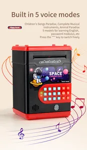 Detalle de la hucha cajero con teclado digital y sensor de huellas para niños