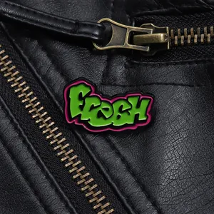 "Fresh" Graffiti Emaille Pin Abzeichen 80er Jahre TV Show Inspirierte Legierung Brosche Grün Pink Streetstyle Schmuck