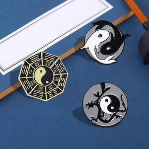 Vintage Enamel Taichi Bagua Yin Yang Dragon Koi Brooch Pin For Women Men Chinese Style Alloy Lapel Pin For Backpack Clothes
