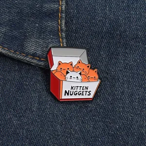 Broche en Émail Créative Kitten Nuggets Chat en Alliage Boîte de Fast-food Broche Badge d'Animal Mignon pour Vêtements Sacs