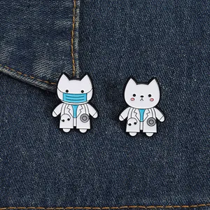 Cute White Cat Doctor Enamel Brooch Pin Alloy Cartoon Animal Breastpin With Stethoscope Mask Medical Jewelry Gift For Women Men