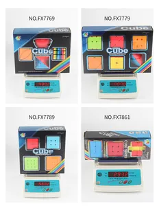 Comparaison du poids des sets de cubes magiques 3x3 et 4x4 pour enfants dès 3 ans