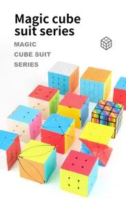 Collection de divers cubes magiques à rotation fluide incluant 3x3 et puzzles formés