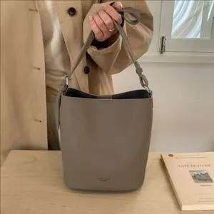 Women's Retro Lychee Texture PU Leather Bucket Bag Minimalist Shoulder Crossbody Bag Casual Commuting Handbag