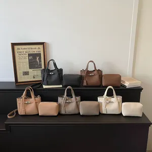 Ensemble sac seau en cuir grainé avec sac à main et pochette en cinq coloris