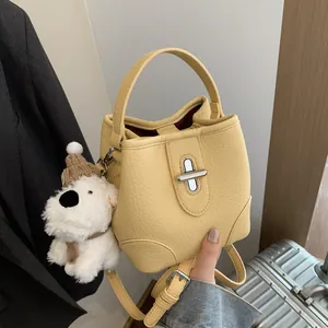 Women's Fashion PU Leather Bucket Bag Designer Turn Lock Lychee Pattern Shoulder Crossbody Bag Korean Style Daily Commuter Purse